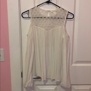 white lace cut out shoulders